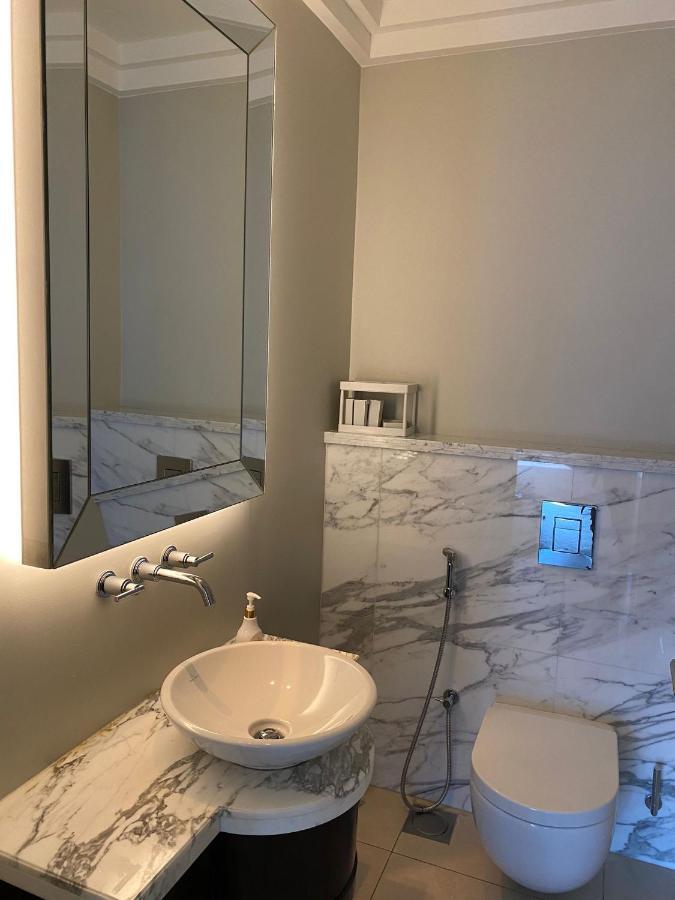 Amazing 2 Bedroom With Full Burj View Dubai Luaran gambar